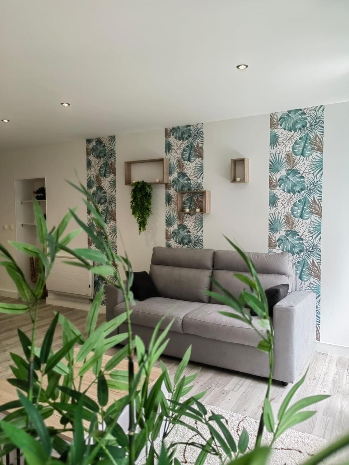 Bel Appartement Bord Du Rhone วาลองซ์ ภายนอก รูปภาพ